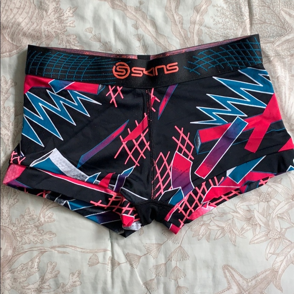 Skins booty shorts (compression)